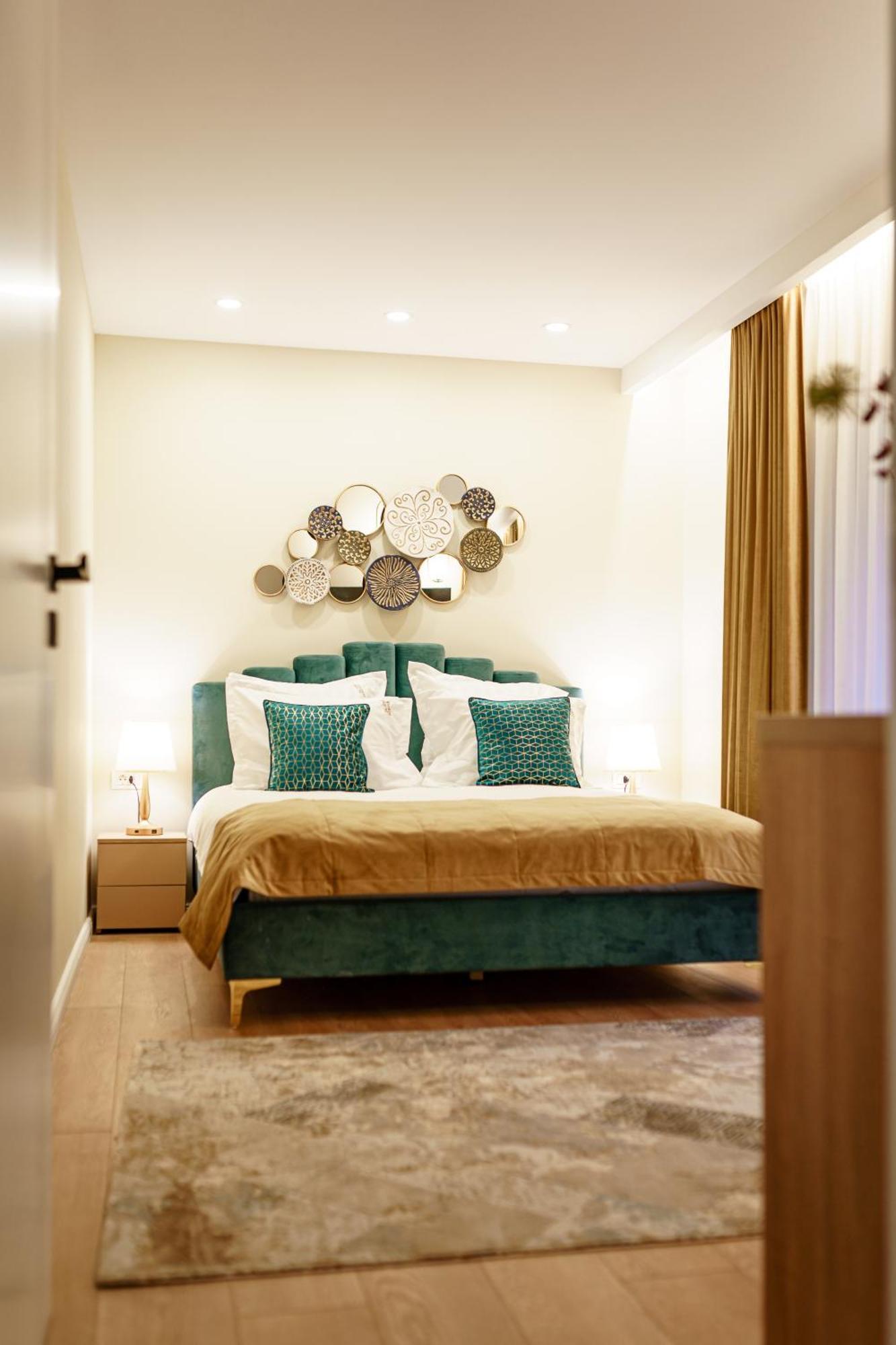 Prestige Aparthotel Braşov Esterno foto